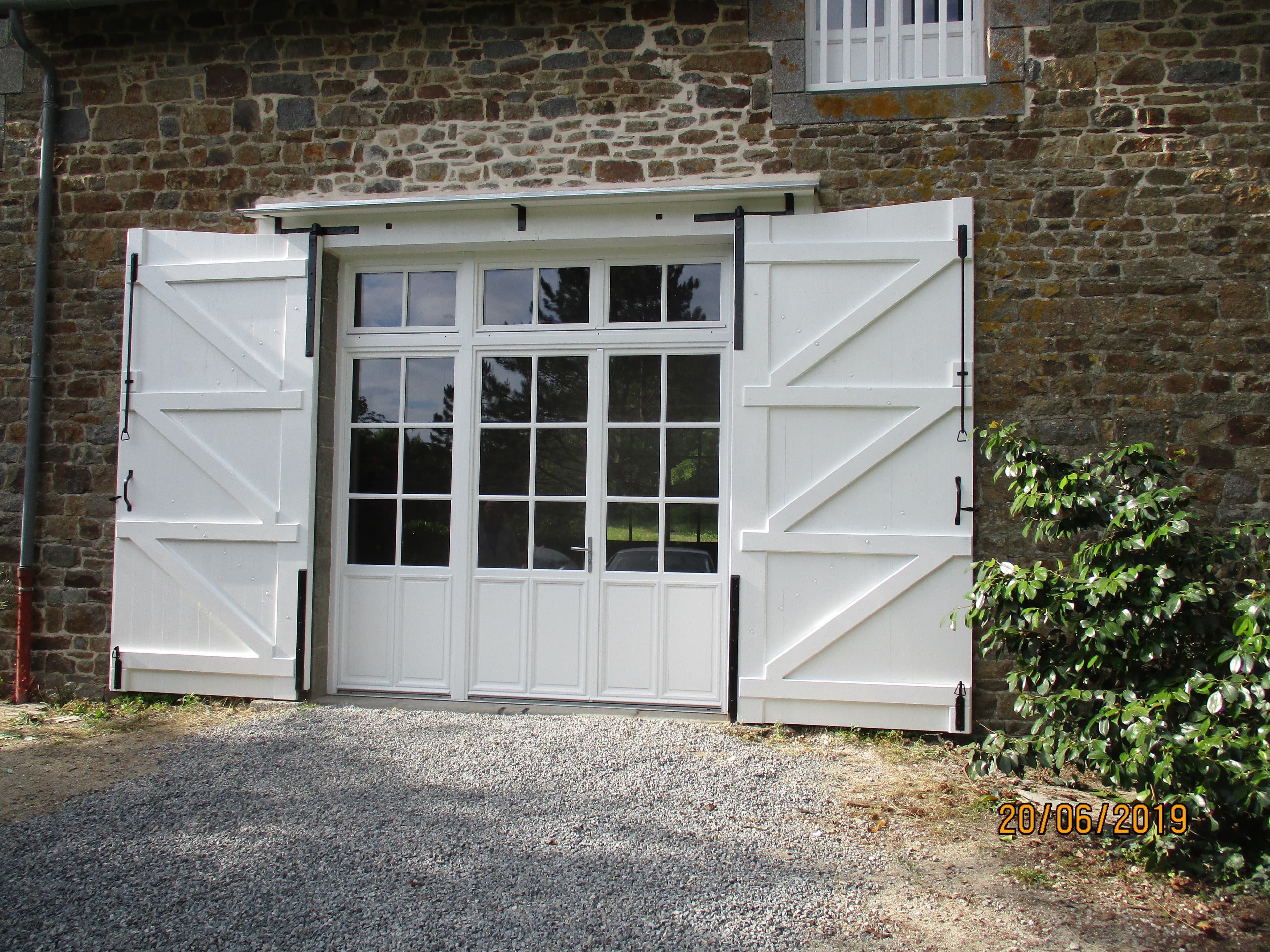 Porte fenêtres ossature bois